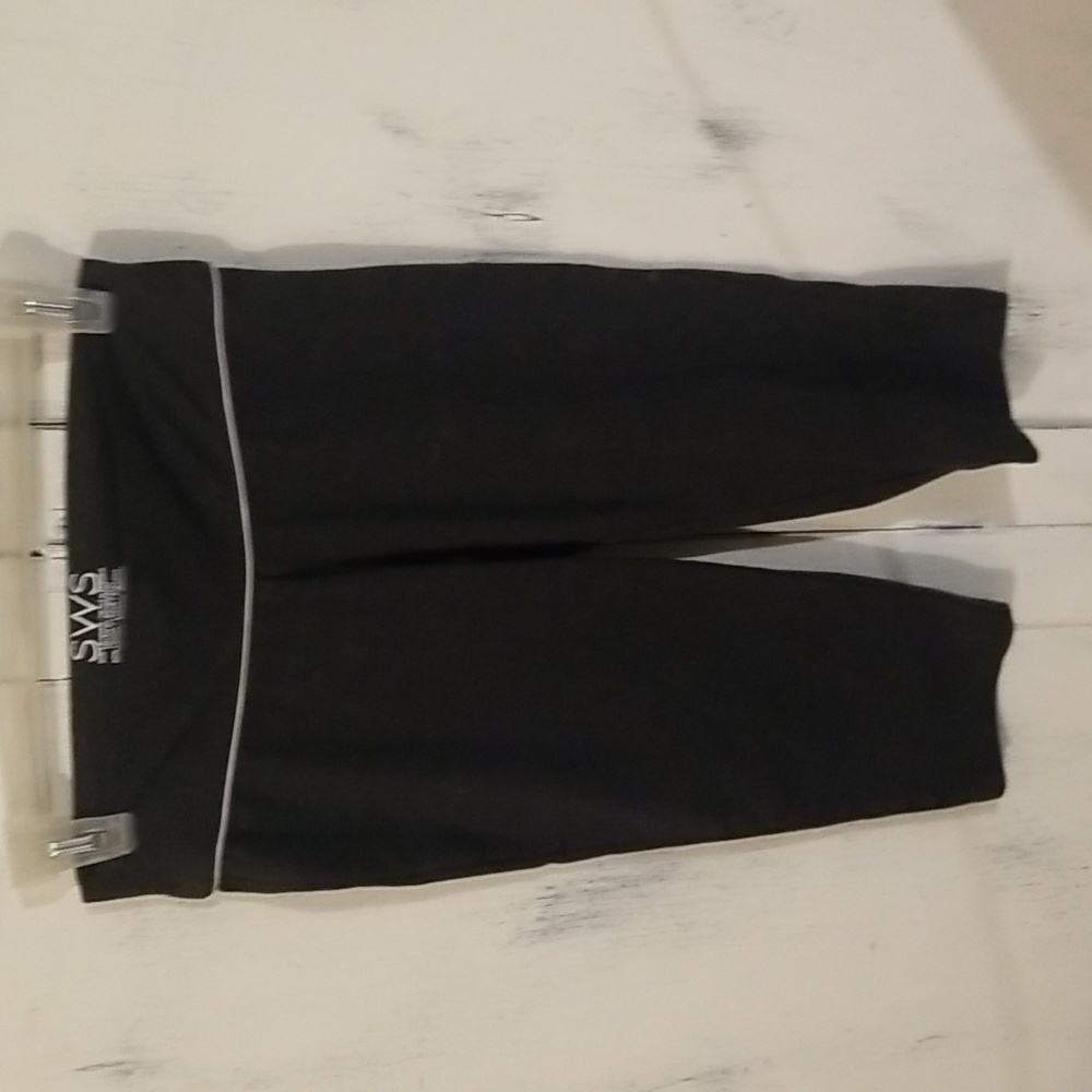 SWS Dark grey 3/4 Leggings sz, S/P